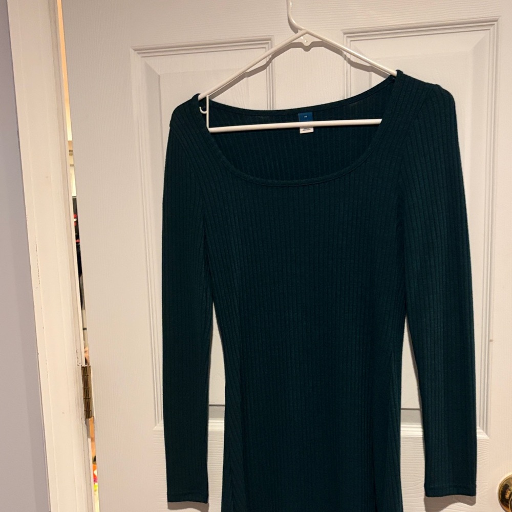Old Navy Dark Green Ribbed Long-Sleeve Scoop Neck Dress